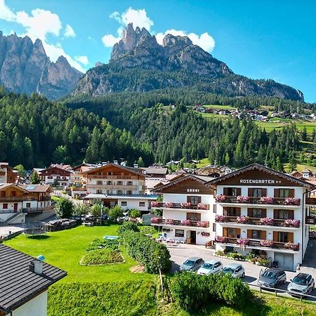 Hotel Garni Rosengarten Pera Buitenkant foto